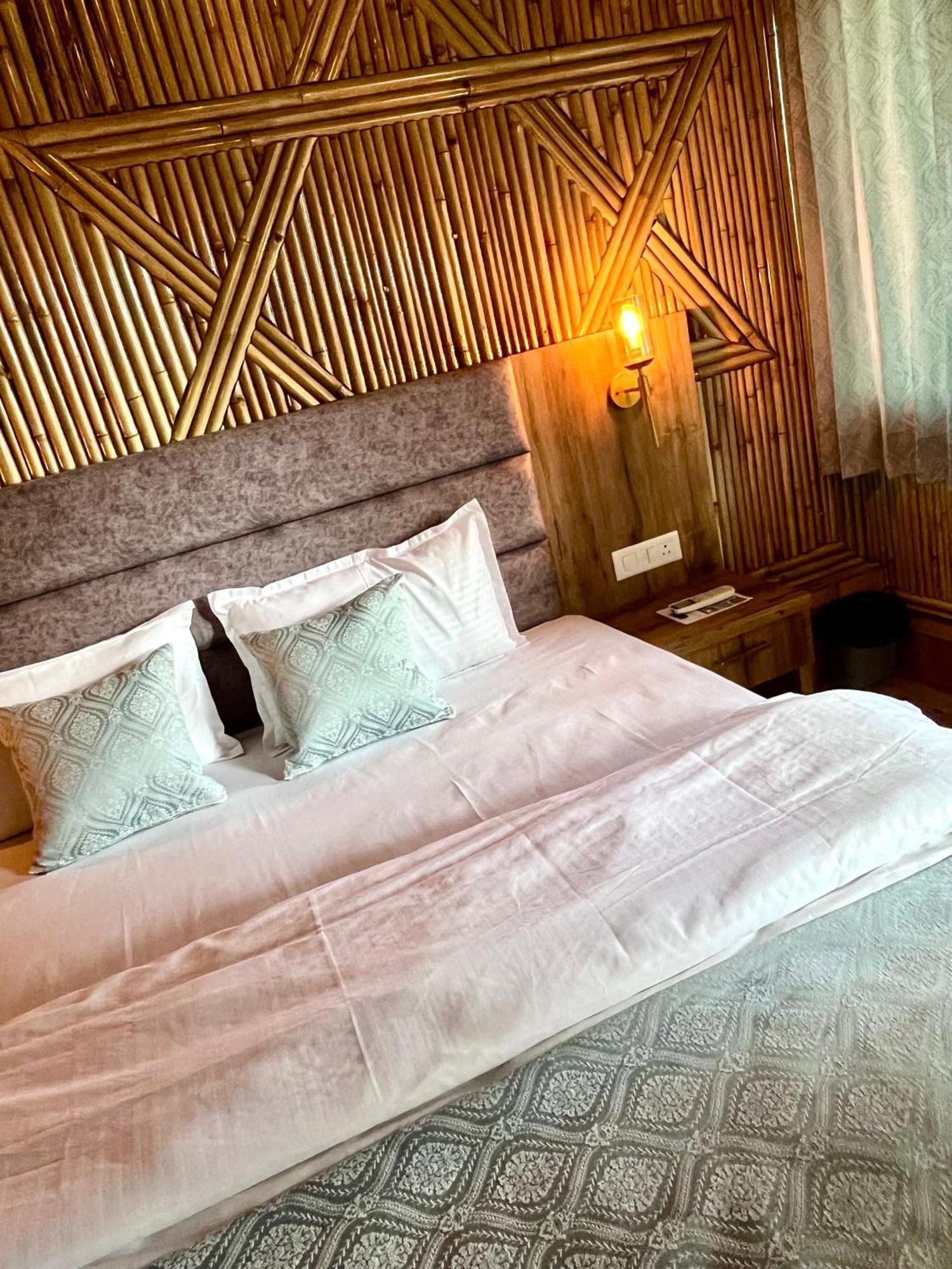 Bamboo Garden Cottages And Cafe Rishīkesh المظهر الخارجي الصورة